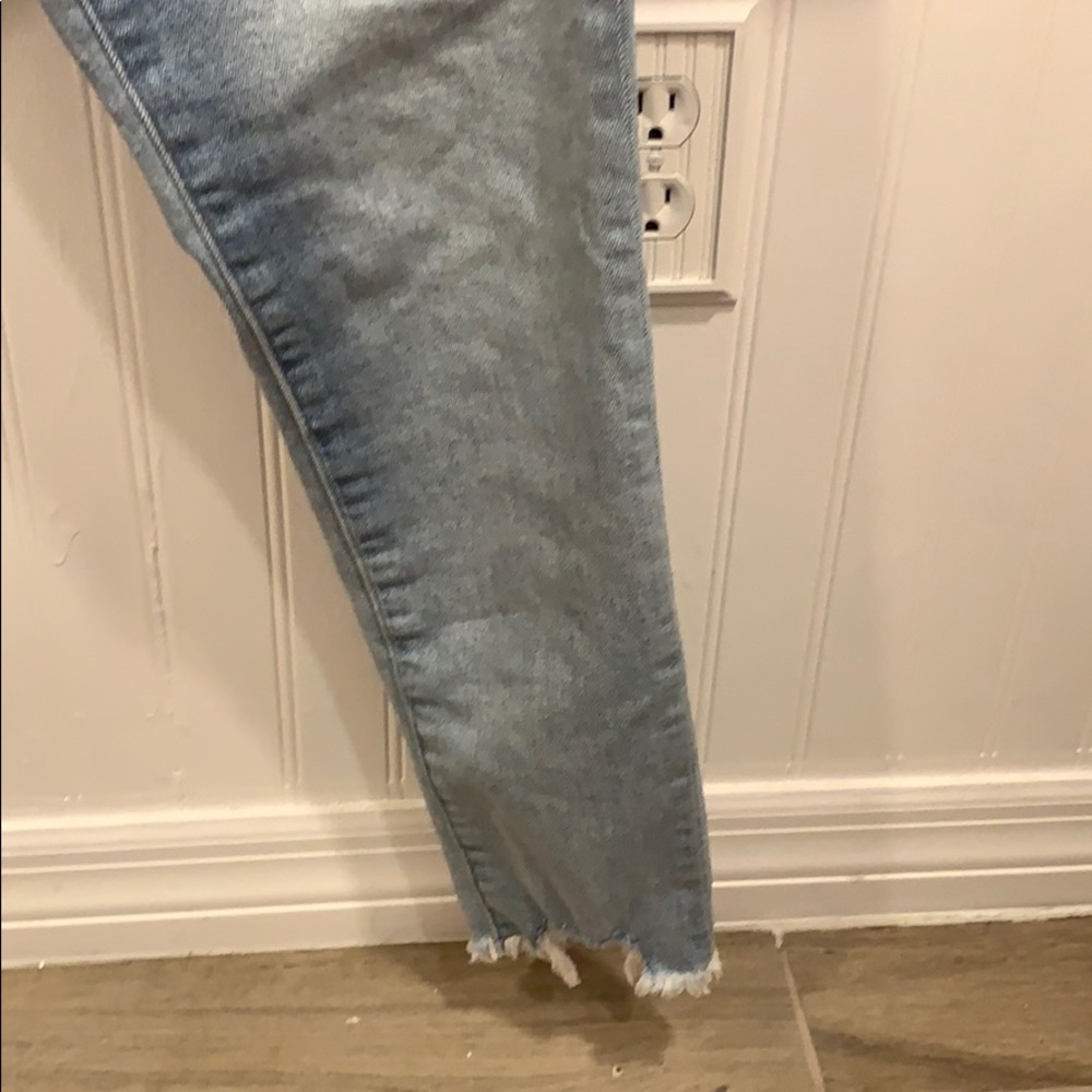 Loft Jeans - image 3